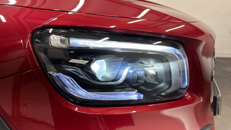 Mercedes-Benz GLB 200 AMG Line Premium + Night Ed 5dr 7G-Tronic Petrol Estate